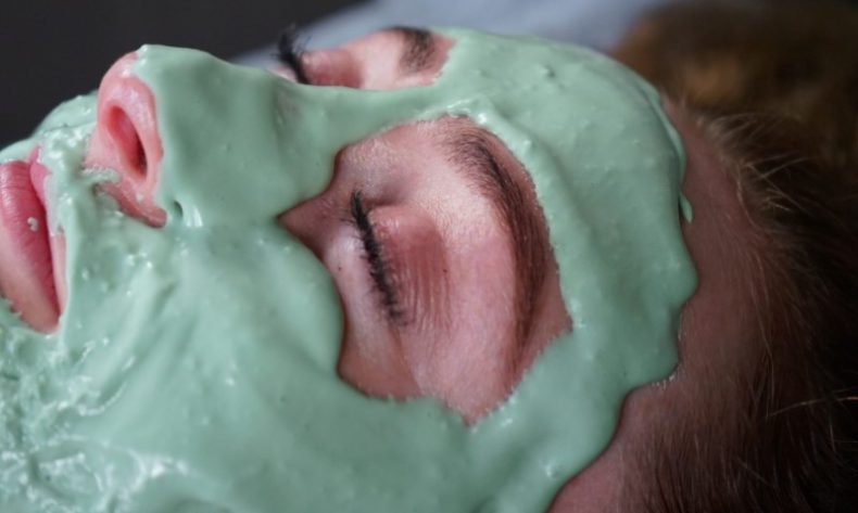 LeeuwerikHoeve sauna thermen beauty behandeling masker